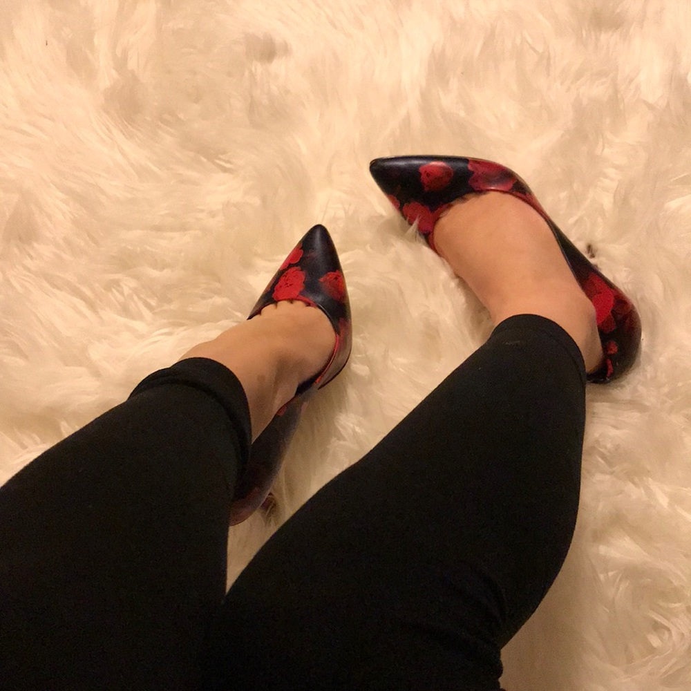 🎊HP🎊Charles David rose print heels - Picture 5 of 5
